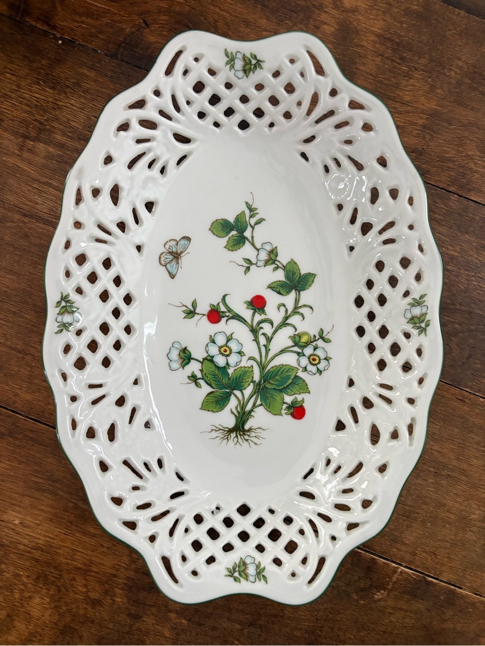 Vintage Schumann Arzberg Bavaria Germany Wild Strawberry Pierced Dish 10”